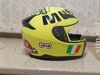 Мотошлемы - фото 3