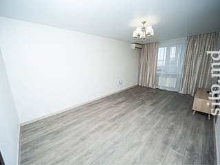 Vânzare apartamente - foto 7