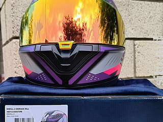 Мотошлемы - фото 2