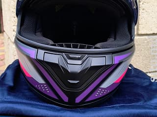 Мотошлемы - фото 4