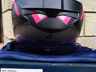 Мотошлемы - фото 3