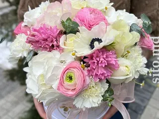 Flori Proaspete  de Primăvară cu Livrare Rapidă