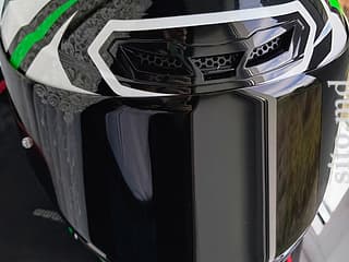 Мотошлемы - фото 5