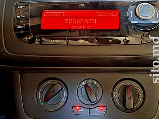 Seat Ibiza, 2011 - фото 10